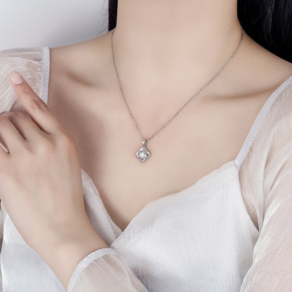 Necklace Female Clover Ocean Heart Suit