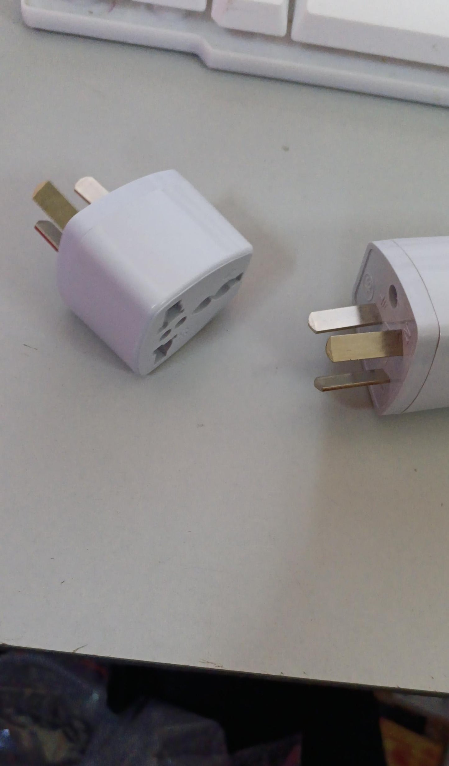 Strengthening high frequency electrotherapy comb